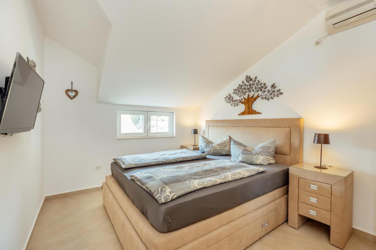 Apartment Penthouse Savina Herceg Novi Dış mekan fotoğraf