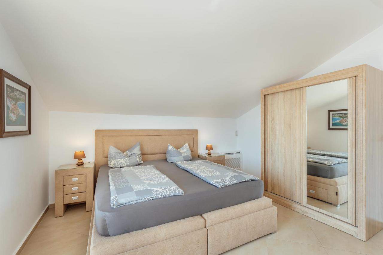 Apartment Penthouse Savina Herceg Novi Dış mekan fotoğraf
