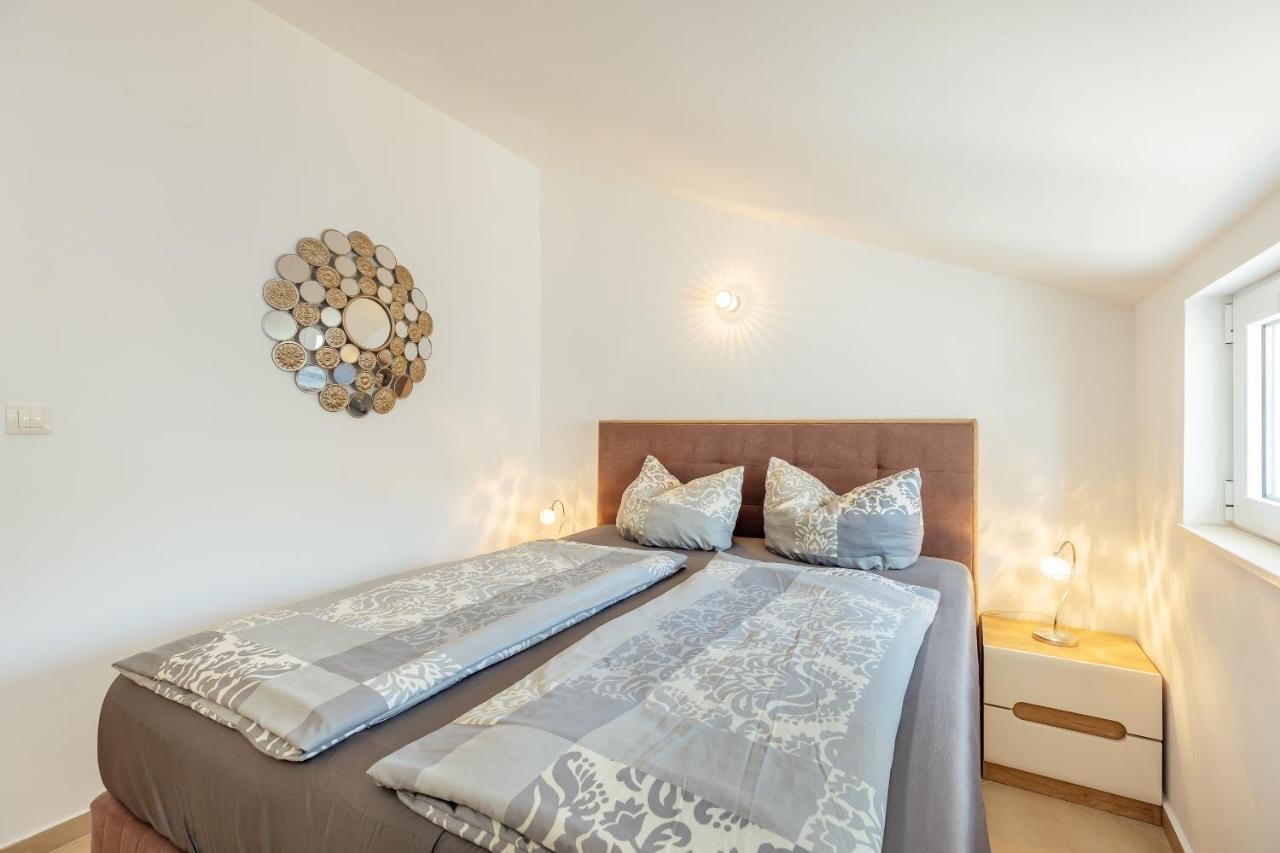 Apartment Penthouse Savina Herceg Novi Dış mekan fotoğraf
